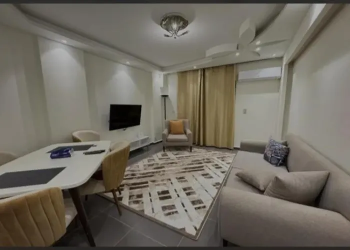 Cozy 2 Bedroom At Al Rehab City