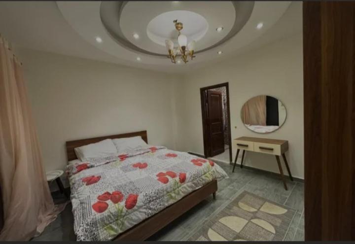 Cozy 2 Bedroom At Al Rehab Cairo